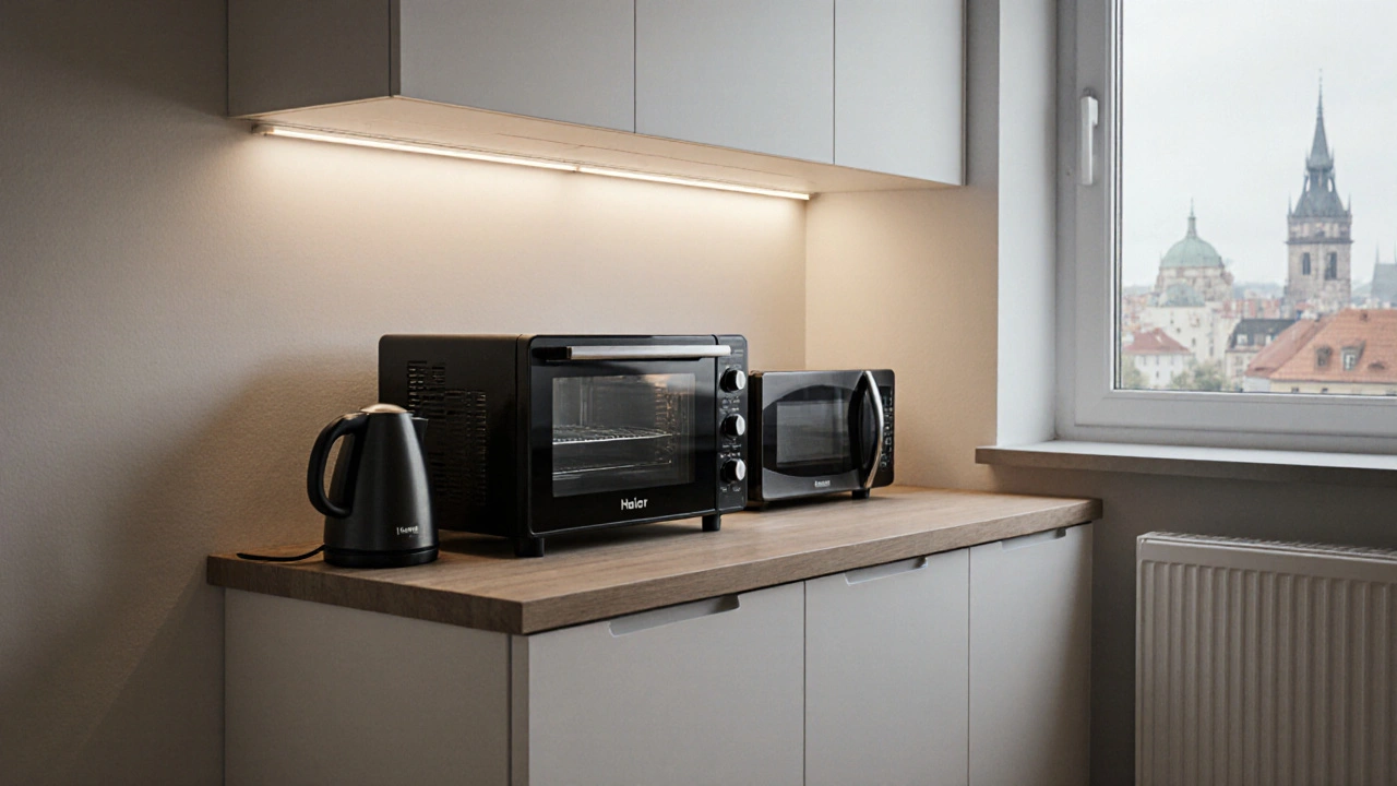 Kompaktní spotřebiče do malých kuchyní: Co si vybrat v roce 2025 a jak to nesplést
